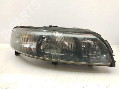 Used Right headlight VOLVO S60 I (384) D5 (163 hp) 31619572