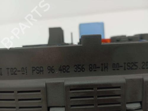 Fuse box CITROËN C5 I (DC_) 2.0 HDi (DCRHZB, DCRHZE) | BP31615674E1  - Image 5