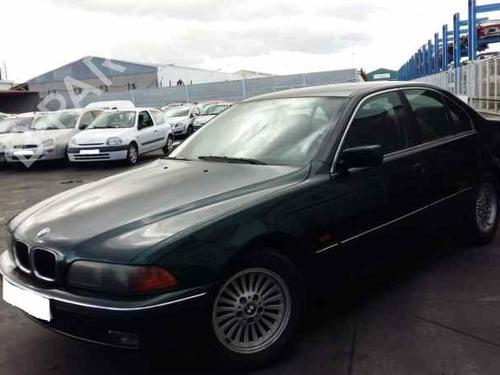 BMW 5 (E39) 528 i 631214