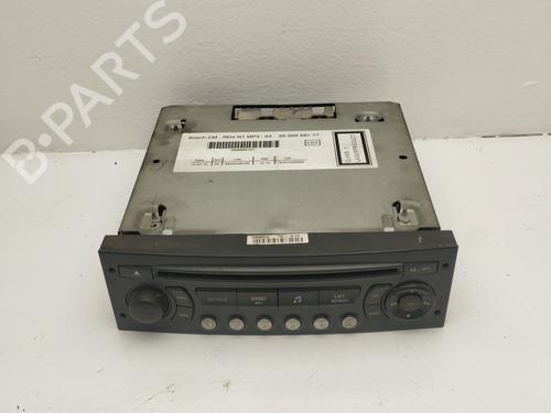 Used Radio Radio CITROËN BERLINGO / BERLINGO FIRST MPV (MF_, GJK_, GFK_) 1.6 HDI 90 (MF9HX) (90 hp) 40096876 40096876