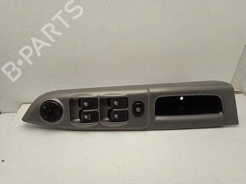 Used Left front window switch HYUNDAI GETZ (TB) [2001-2011]  4307307
