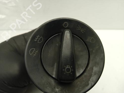 Used Headlight switch Headlight switch SKODA SUPERB I (3U4) [2001-2008] 4264833 4264833