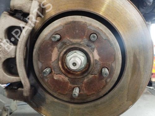 Used Right front steering knuckle Right front steering knuckle JEEP GRAND CHEROKEE III (WH, WK) 3.0 CRD 4x4 (218 hp) 23428586 23428586