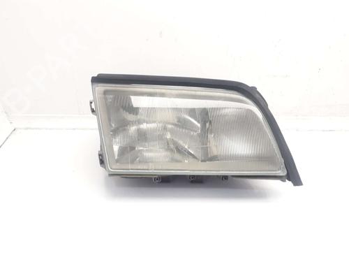 Used Right headlight MERCEDES-BENZ C-CLASS (W202) C 180 (202.018) (122 hp) 31614253