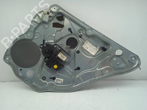 Used Rear right window mechanism VW POLO IV (9N_, 9A_) 1.4 TDI (70 hp) 12471020