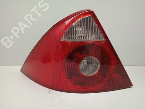 Used Left taillight FORD MONDEO III (B5Y) [2000-2007]  15251704