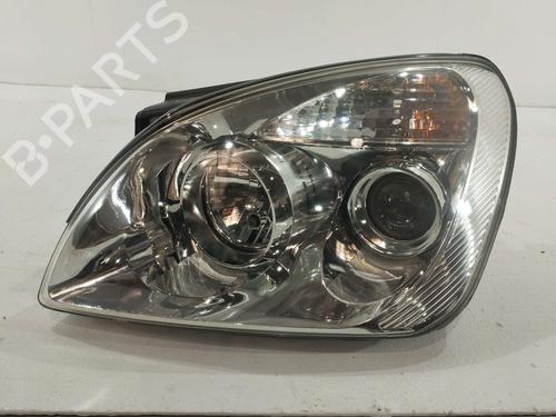 Used Left headlight KIA CARENS III MPV (UN) [2006-2013]  31617136