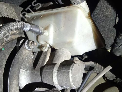 Used Brake master cylinder Brake master cylinder PEUGEOT 5008 (0U_, 0E_) 2.0 HDi 150 / BlueHDi 150 (150 hp) 16320810 16320810
