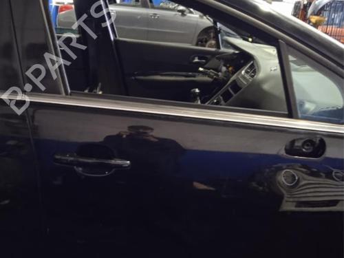 Used Right front door PEUGEOT 5008 (0U_, 0E_) [2009-2017]  31618045