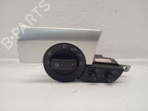 Interruttore luci Interruttore luci SEAT EXEO (3R2) 2.0 TDI (143 hp) 36453308 36453308
