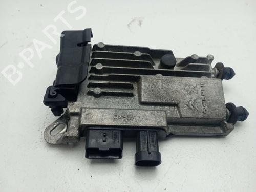 Used Start/Stop ECU Start/Stop ECU PEUGEOT 308 II (LB_, LP_, LW_, LH_, L3_) 1.5 BlueHDi 130 (131 hp) 40095831 40095831