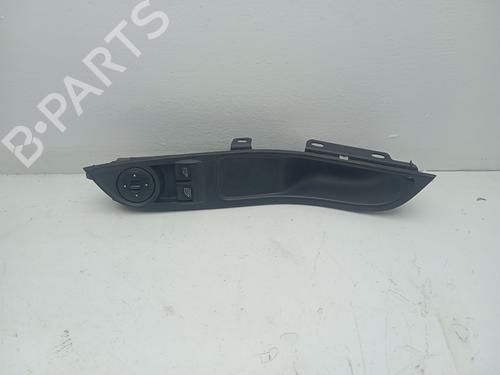 Used Left front window switch FORD FOCUS III [2010-2020]  31619296
