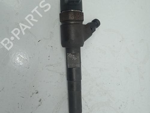 Used Injector FIAT PUNTO (188_) 1.3 JTD 16V (70 hp) 22801654