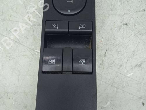 Used Left front window switch OPEL ASTRA H (A04) 1.7 CDTI (L48) (100 hp) 11271035