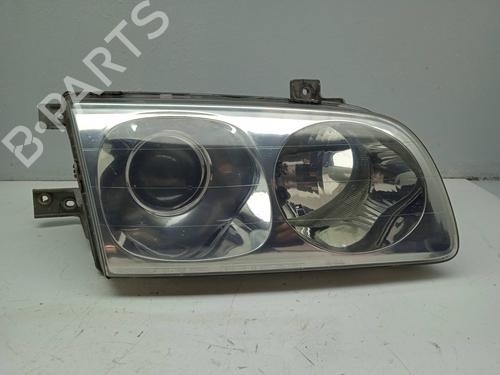 Used Right headlight HYUNDAI TRAJET (FO) [1999-2008]  15882174