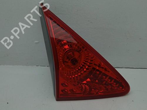left-tailgate-light-peugeot-3008-i-mpv-0u_-2009-2010-2011-2012-2013-2014-2015-2016-2017-31619217 main image