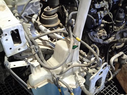 Used Windscreen washer tank KIA SPORTAGE III (SL) [2009-2017]  31618387