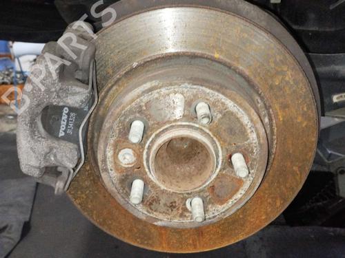 Used Right rear steering knuckle VOLVO V40 Hatchback (525) D2 (114 hp) 18053918