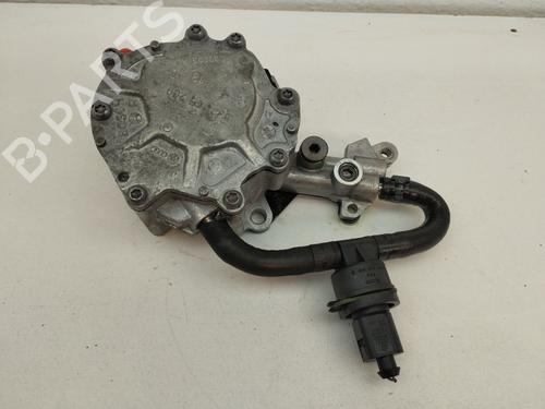 Used Vacuum pump Vacuum pump AUDI A3 (8P1) 1.9 TDI (105 hp) 33989074 33989074