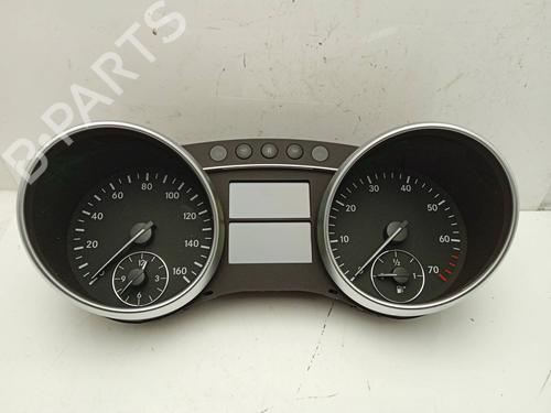 Used Instrument cluster RENAULT KANGOO Express (FC0/1_) [1997-2026]  12321393