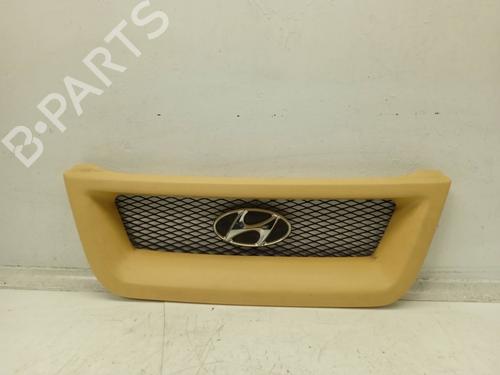 Used Grille HYUNDAI MATRIX (FC) 1.5 CRDi (102 hp) 4315282