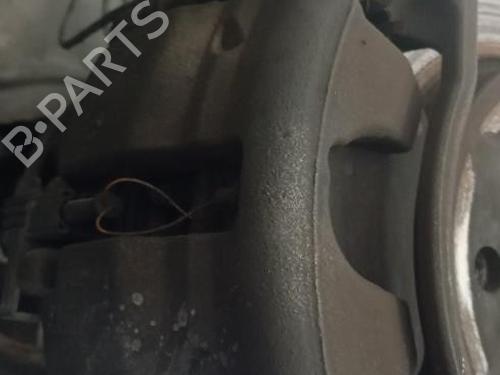 Used Right front brake caliper Right front brake caliper 17107784 17107784
