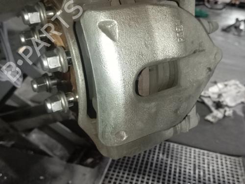 Used Right front brake caliper TOYOTA AURIS (_E15_) 1.8 Hybrid (ZWE150_, ZWE150R) (136 hp) 24509466