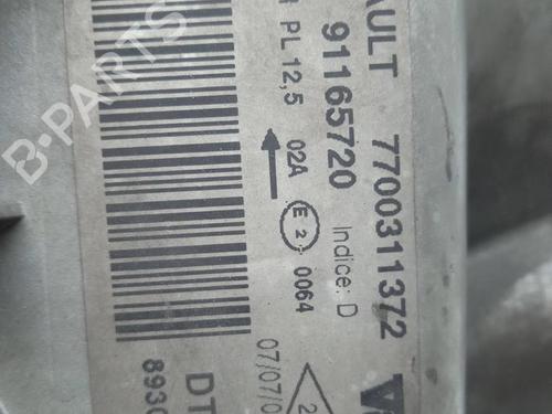 Used Right headlight NISSAN PRIMASTAR Van (X83) [2002-2026]  4633599