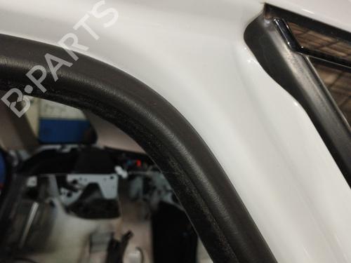 BP25746844C142 main image