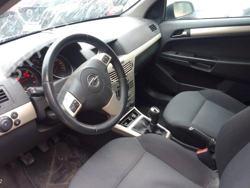 Left headlight OPEL ASTRA H (A04) 1.7 CDTI (L48) | BP16413811C28 