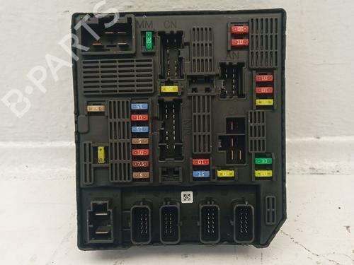 fuse-box-renault-scenic-iii-jz01_-2008-2009-2010-2011-2012-2013-2014-2015-2016-33571856 main image
