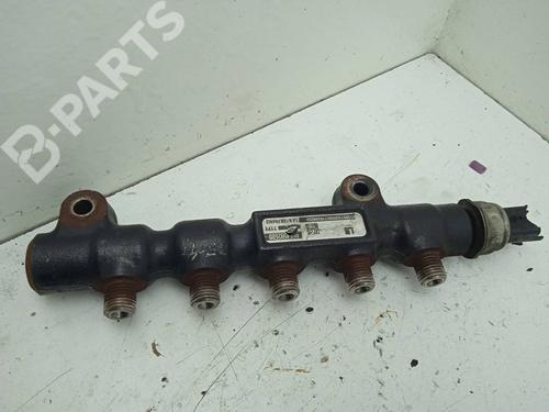 Used Injection rail FORD FIESTA V (JH_, JD_) 1.6 TDCi (90 hp) 4305371