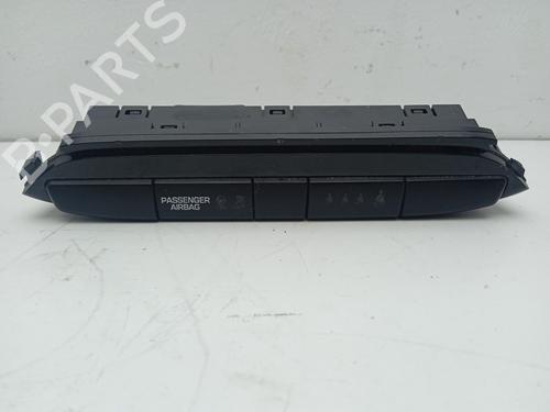 switch-hyundai-i20-ii-gb-ib-2014-2015-2016-2017-2018-2019-2020-2021-24403868 main image