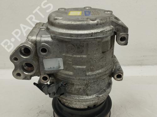 Used AC compressor KIA CERATO I Hatchback (LD) [2004-2010]  31618758