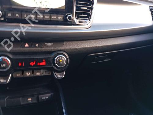 Right sun visor KIA RIO IV (YB, SC, FB) 1.0 T-GDI 100 | BP40095897I2 - Image 7