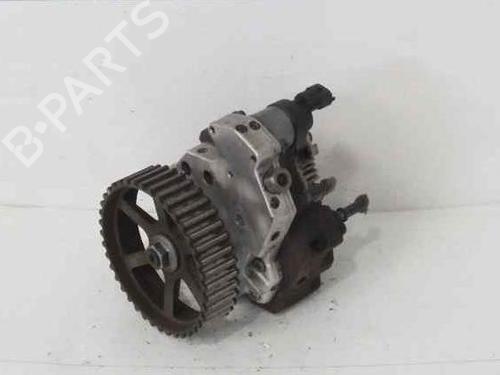 Used Injection pump RENAULT SCÉNIC II (JM0/1_) 1.9 dCi (JM0G, JM12, JM1G, JM2C) (120 hp) 4315519