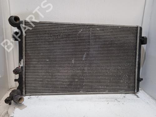 Used Water radiator Water radiator VW GOLF IV (1J1) 1.9 TDI (90 hp) 4353575 4353575