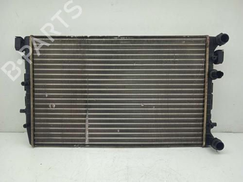 Used Water radiator VW POLO IV (9N_, 9A_) 1.4 TDI (70 hp) 12470421