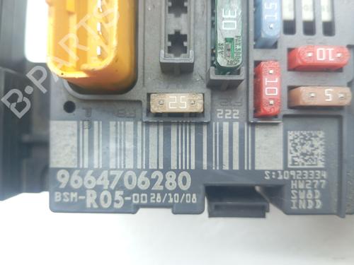 Fuse box CITROËN C4 I (LC_) 1.6 HDi | BP40530708E1 - Image 7