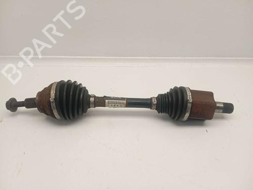 Used Left front driveshaft Left front driveshaft VW GOLF VII (5G1, BQ1, BE1, BE2) 1.4 GTE Hybrid (204 hp) 19631279 19631279
