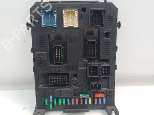 Used Fuse box Fuse box PEUGEOT 3008 I MPV (0U_) 1.6 HDi (112 hp) 35793770 35793770