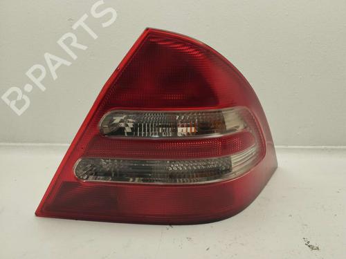 Used Right taillight MERCEDES-BENZ C-CLASS (W203) C 180 (203.035) (129 hp) 21560748