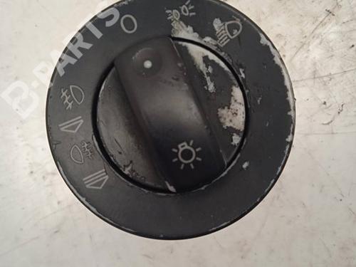 switch-audi-a4-b7-8ec-20-tdi-quattro-8e0941531c-salpicadero-2004-2005-2006-2007-2008-2009-11160258 main image