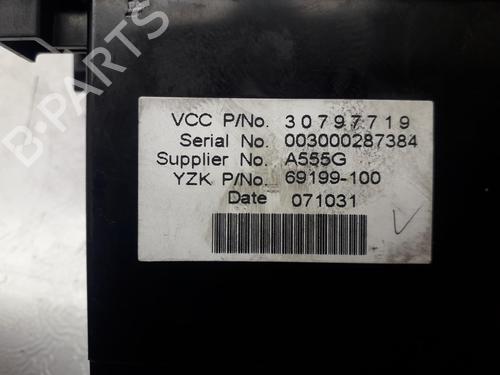 Display monitor VOLVO C30 (533) | BP11151629C48