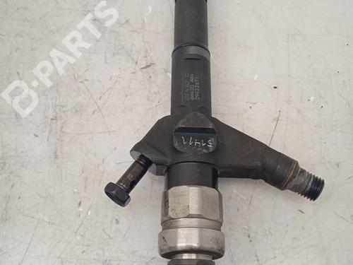 Used Injector NISSAN ALMERA TINO (V10) 2.2 dCi (115 hp) 11162914
