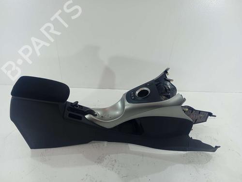 Used Armrest / Center console TOYOTA AURIS (_E15_) 1.8 Hybrid (ZWE150_, ZWE150R) (136 hp) 24506271