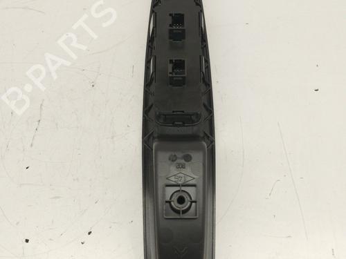 Left front window switch CITROËN C4 I (LC_) | BP31619586I27
