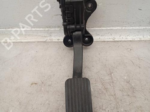 pedal-kia-ceed-hatchback-ed-327002r300-2006-2007-2008-2009-2010-2011-2012-11163327 main image