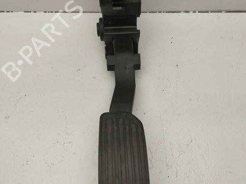 pedal-nissan-leaf-ze0-electric-180023ra0b-2010-2011-2012-2013-2014-2015-2016-2017-21218518 main image