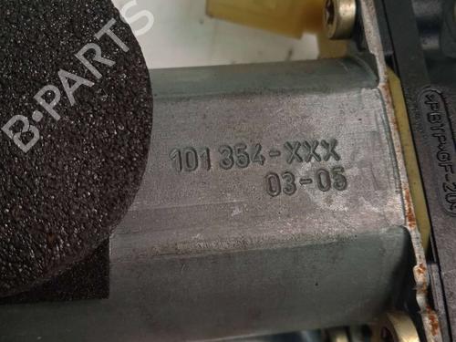 Front right window mechanism VOLVO XC90 I (275) 2.5 T AWD | BP13231888C23